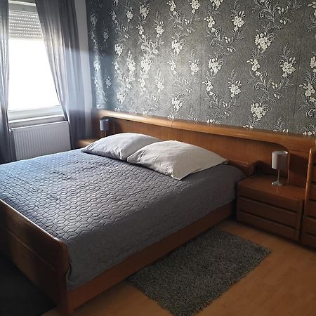 Gaestewohnung Pirmasens Exteriér fotografie